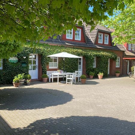 Haus Am Deich Apartment Utersum Exterior foto
